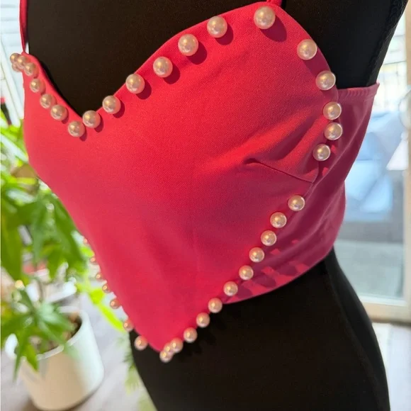 Chic Pearl-Trim Pink Heart Cropped Top size Small Sold out! - Picture 4 of 6
